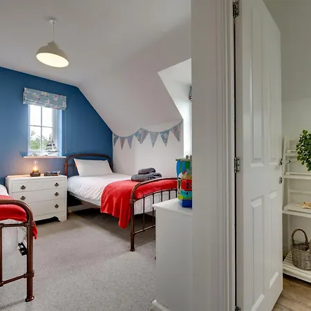 Bumblebee Cove- 2 1 Minute - Part Of The The Bay Village With Pool, Gym And Direct Access, Pub, Restaurant, Tennis And Meadows Walks Сasa de vacaciones Filey