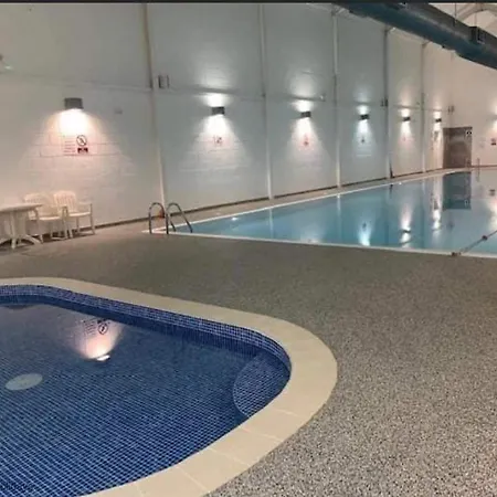 Сasa de vacaciones Bumblebee Cove- 2 1 Minute - Part Of The The Bay Village With Pool, Gym And Direct Access, Pub, Restaurant, Tennis And Meadows Walks *