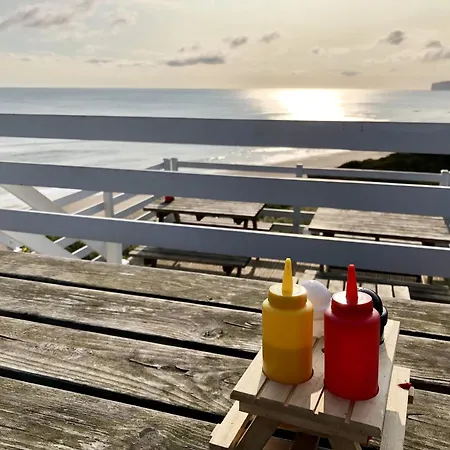 Bumblebee Cove- 2 1 Minute - Part Of The The Bay Village With Pool, Gym And Direct Access, Pub, Restaurant, Tennis And Meadows Walks *