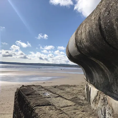 Bumblebee Cove- 2 1 Minute - Part Of The The Bay Village With Pool, Gym And Direct Access, Pub, Restaurant, Tennis And Meadows Walks Сasa de vacaciones Filey